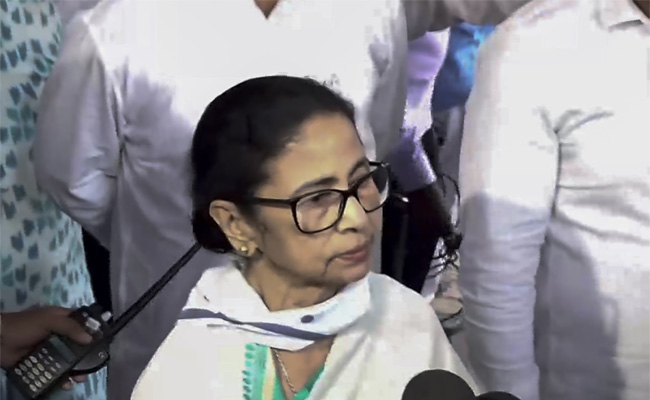 Mamata accuses BJP of trying to 'rig' Bengal polls, alleges central forces acting at its behest